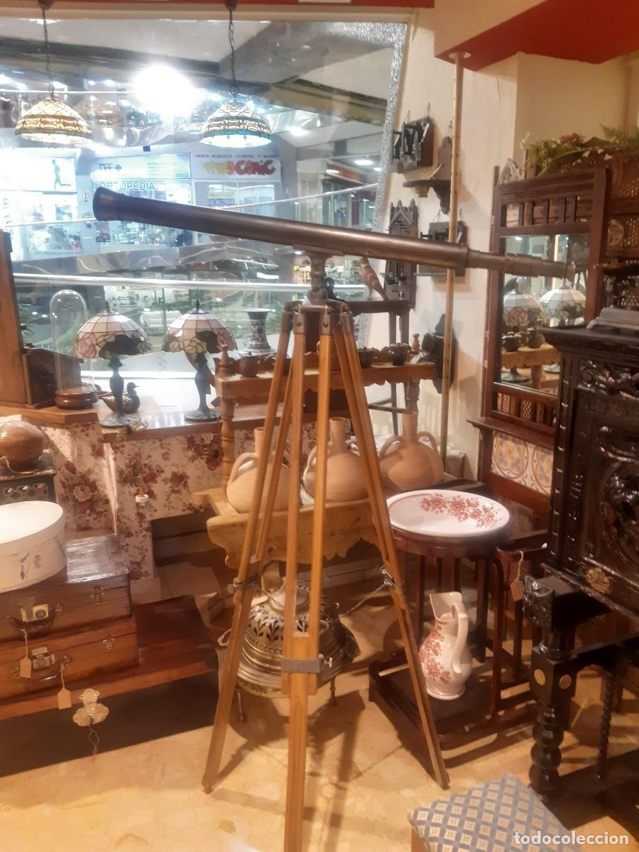 Antig&uuml;edades: CATALEJO DE GRANDES DIMENSIONES SOBRE TRIPODE - Foto 1