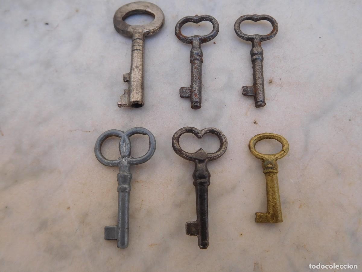 Antig&uuml;edades: Lote de 6 llaves antiguas - Foto 2