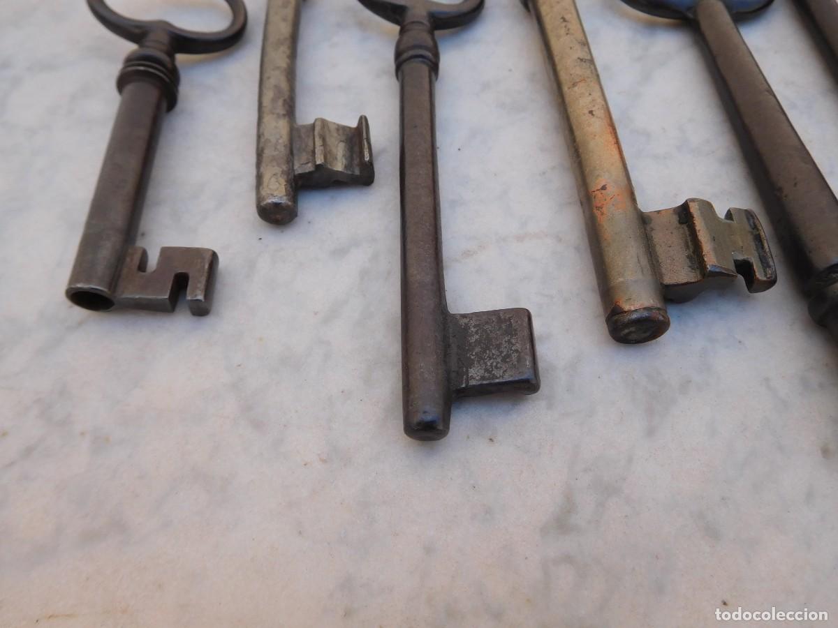 Antig&uuml;edades: Lote de 7 llaves antiguas - Foto 7
