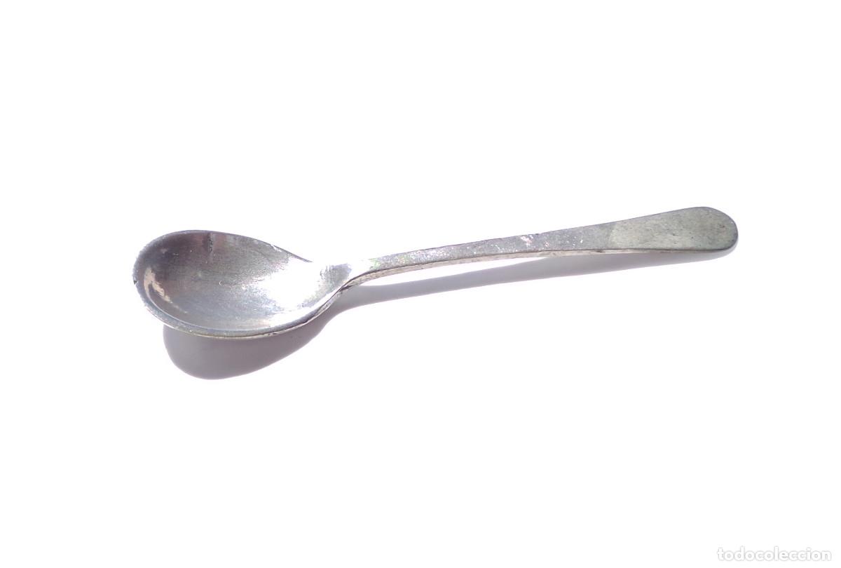 Antig&uuml;edades: CUCHARILLA DOSIFICADORA. 7 CM DE LARGO. - Foto 1
