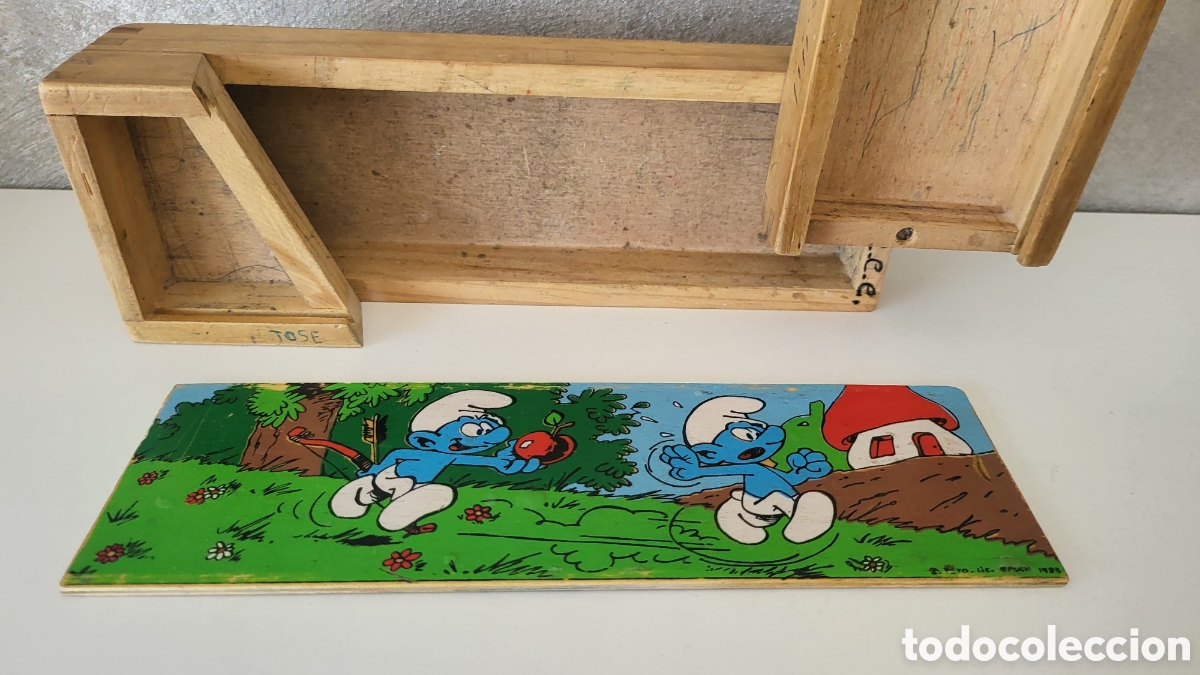 Antig&uuml;edades: PLUMIER MADERA DE PITUFOS PINTADO A MANO - Foto 3