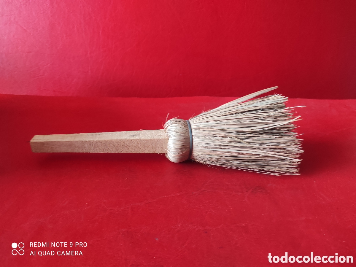 Antig&uuml;edades: Antigua escobilla brocha de esparto - Foto 4