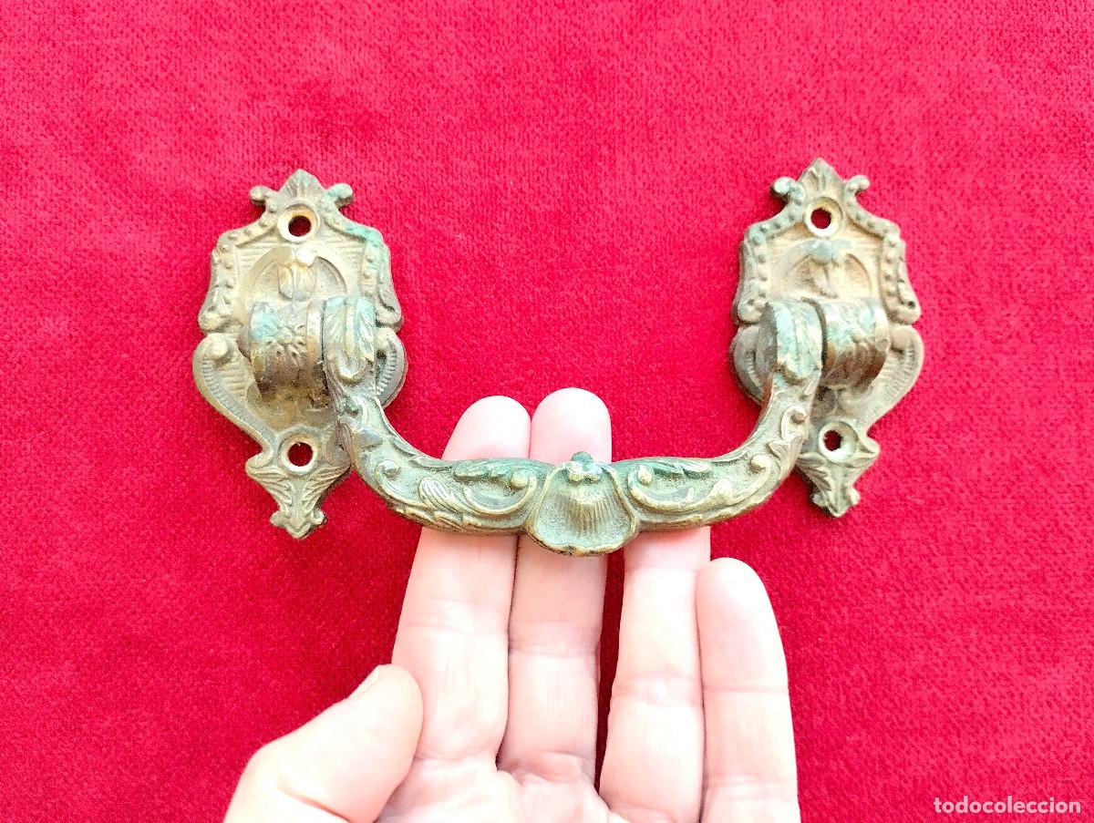 Antig&uuml;edades: ANTIGUO TIRADOR EN BRONCE - Foto 3