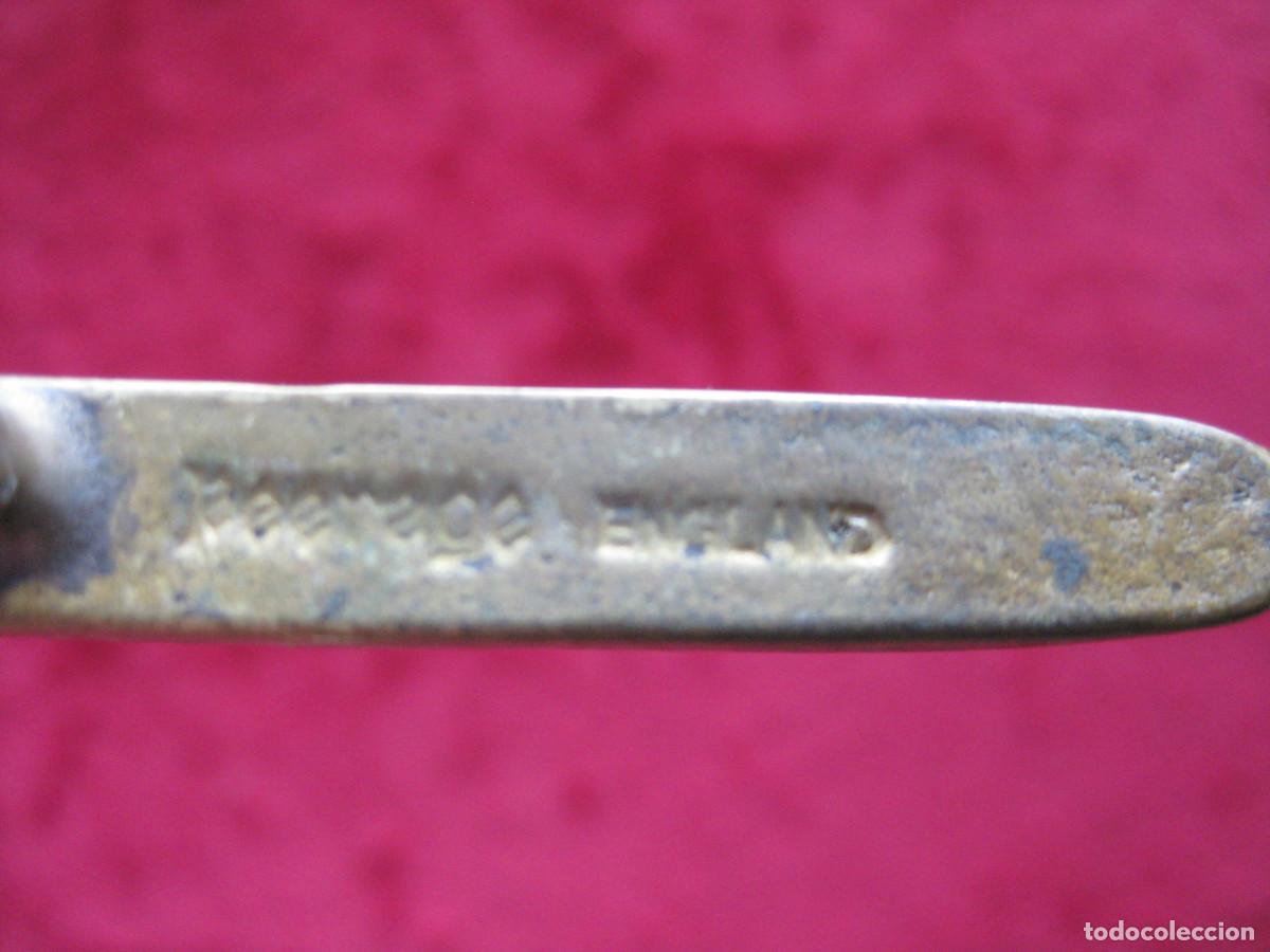 Antig&uuml;edades: PERCHA DE BRONCE INGLESA MARCADA PERAGE ENGLAND. PERFECTO ESTADO - Foto 5