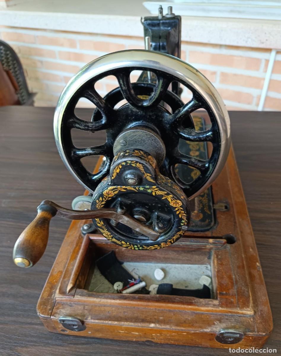 Antig&uuml;edades: M&Aacute;QUINA DE COSER CIRCA 1900 - Foto 15