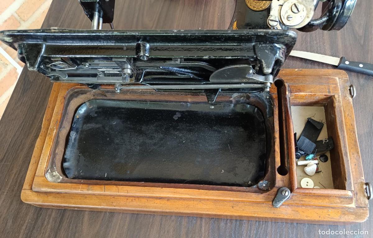 Antig&uuml;edades: M&Aacute;QUINA DE COSER CIRCA 1900 - Foto 21