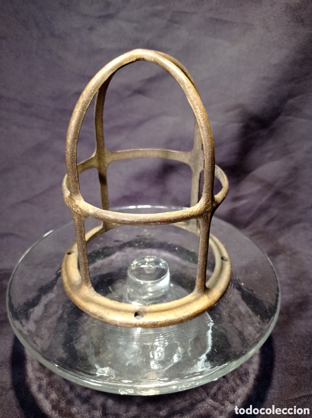 Antig&uuml;edades: PROTECTOR DE BRONCE O LAT&Oacute;N PARA L&Aacute;MPARA DE BARCO. 14 CM - Foto 1