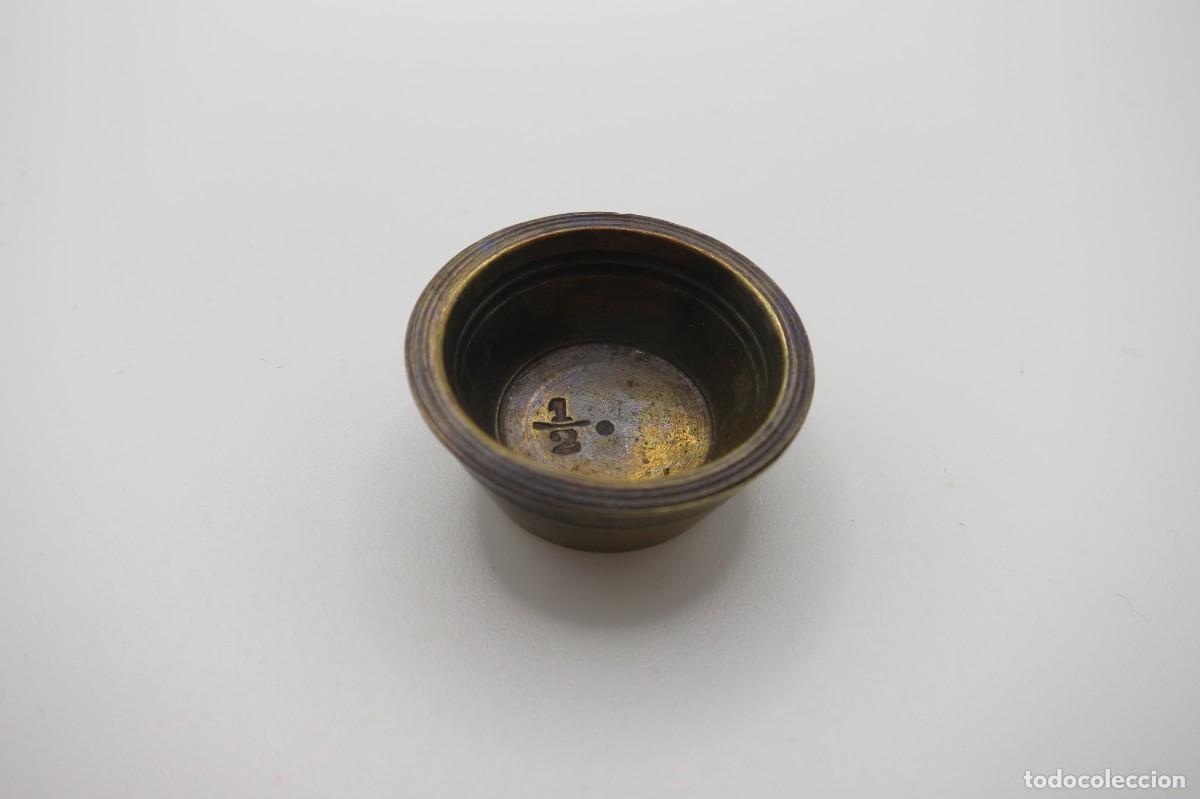 Antig&uuml;edades: pesa de 1/2 onza en vaso anidado - Foto 3