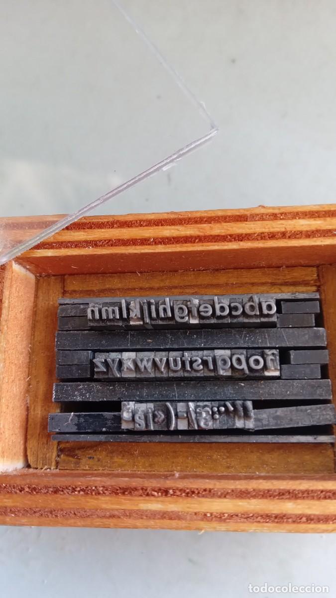 Antig&uuml;edades: IMPRENTA CAJITA LETRAS DE PLOMO, Ref 8C - Foto 3