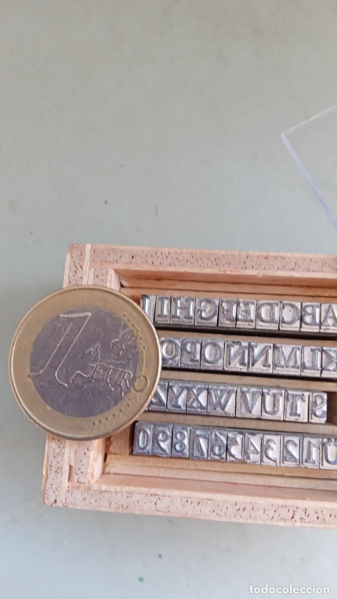 Antig&uuml;edades: IMPRENTA CAJITA LETRAS DE PLOMO REF 12G - Foto 7