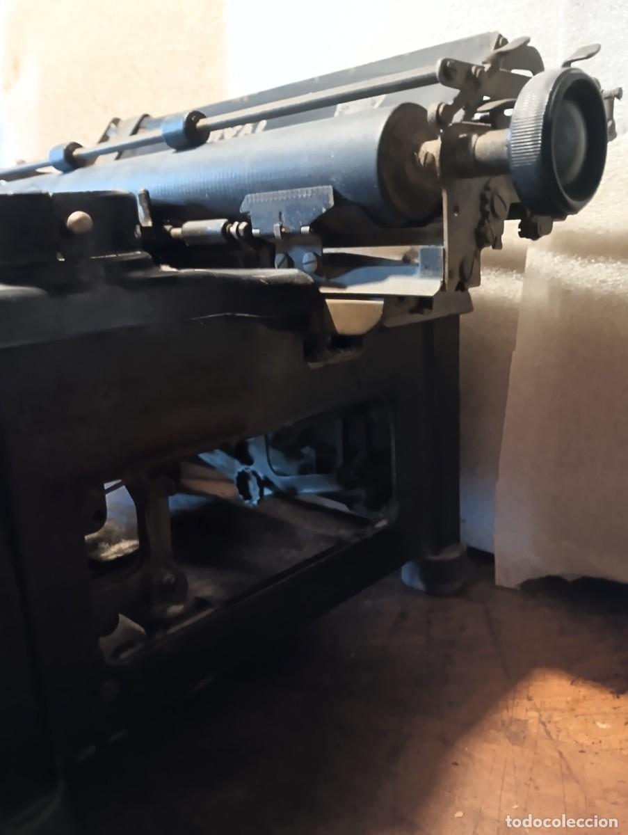 Antig&uuml;edades: MAQUINA DE ESCRIBIR-ROYAL. - Foto 7