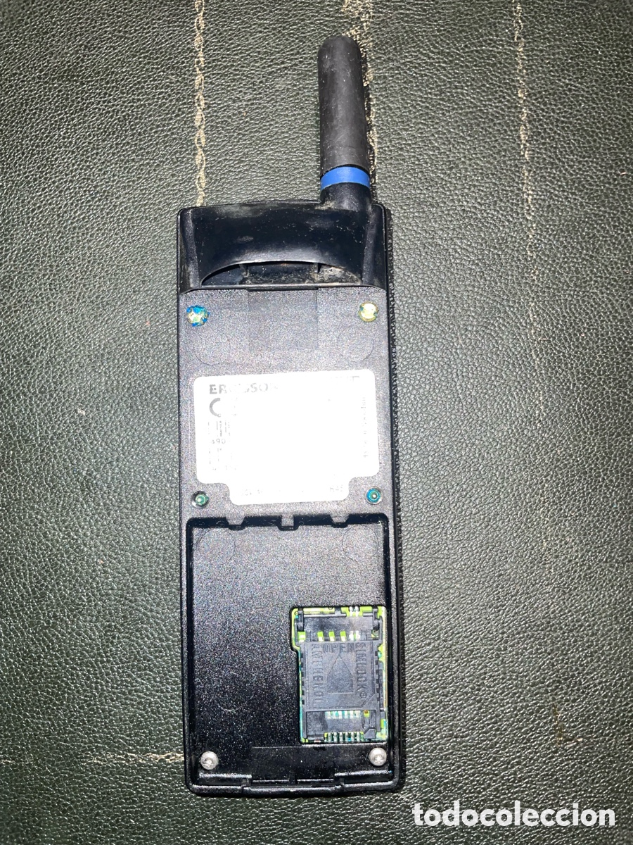 Tel&eacute;fonos: Tel&eacute;fono Ericsson Modelo GA 318 - Foto 2
