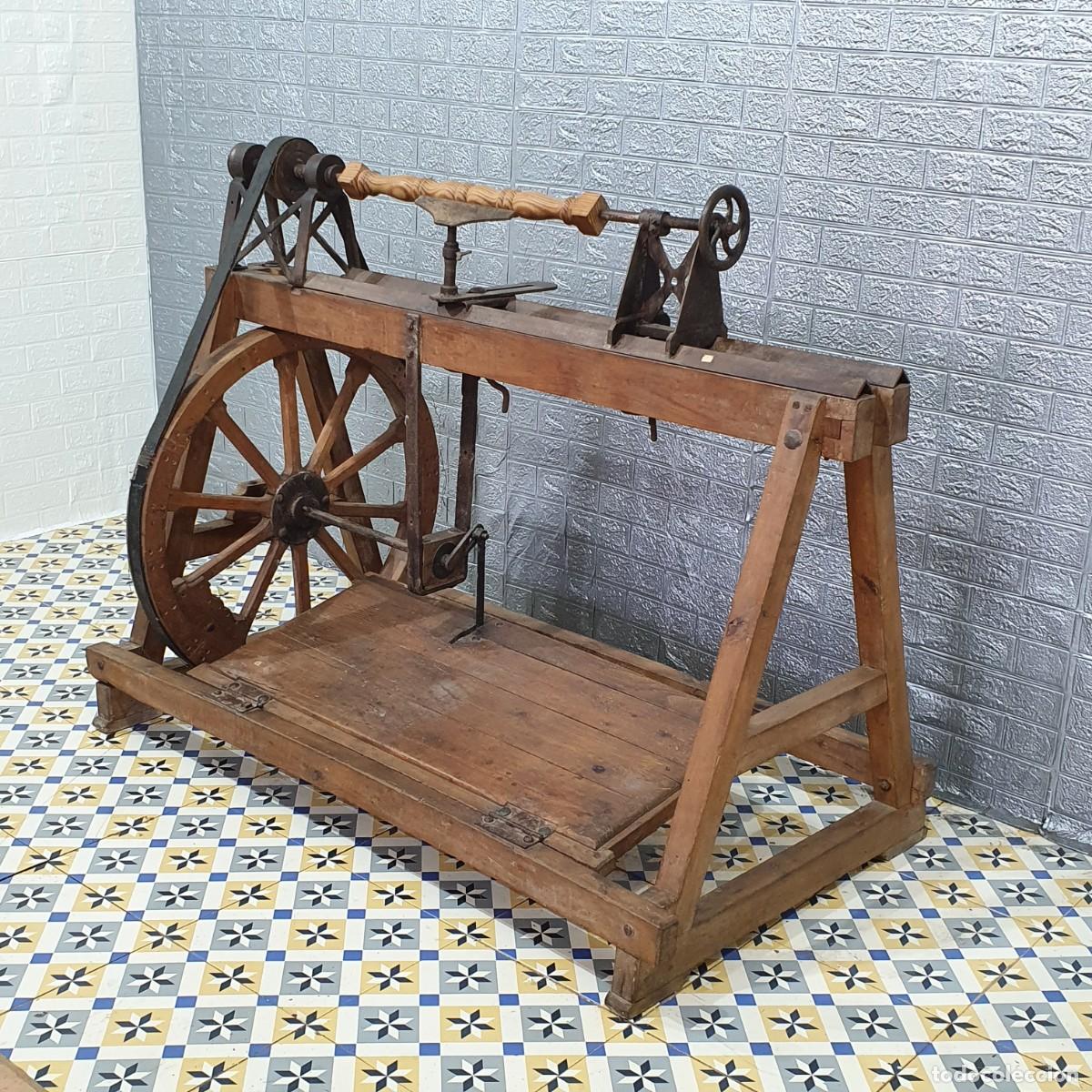 Antig&uuml;edades: Antiguo banco de tornero - Foto 4