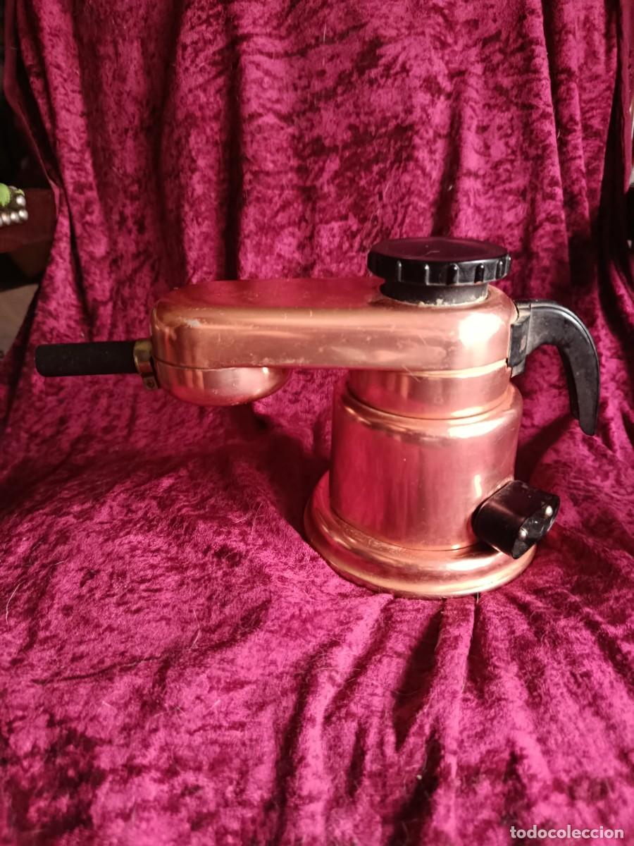 Antig&uuml;edades: Cafetera a&ntilde;os 60. Marca AEG. Modelo Din. - Foto 3