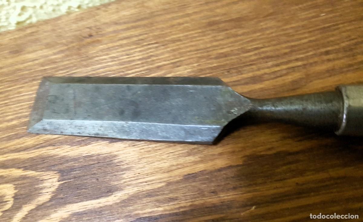 Antig&uuml;edades: ANTIGUO FORMON DE CARPINTERO 22 CM. - Foto 2