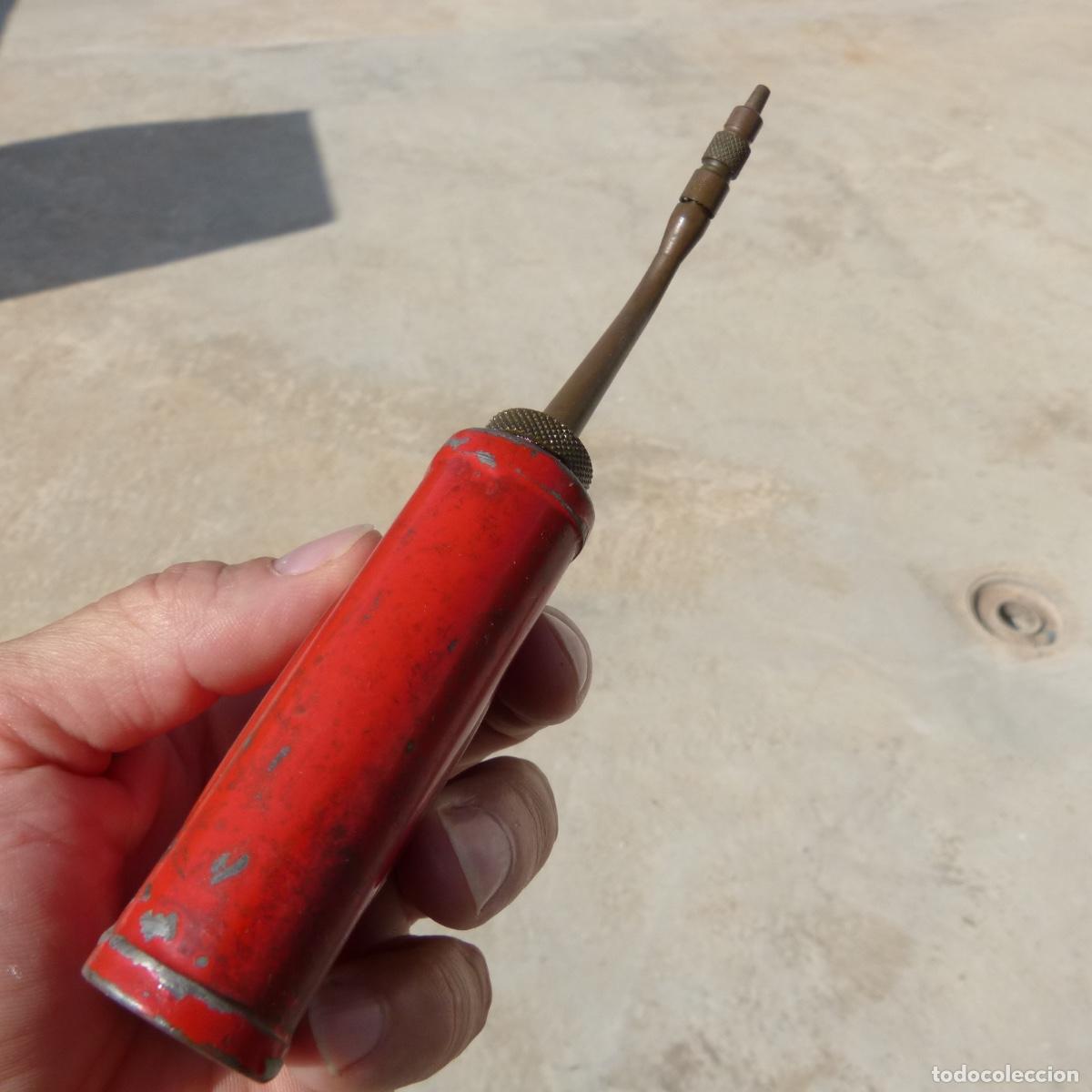 Antig&uuml;edades: Antigua aceitera Valvespout, 72gr, - Foto 9
