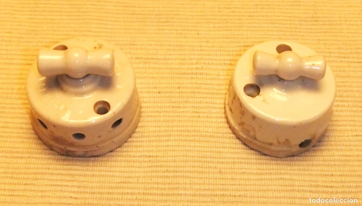 Antig&uuml;edades: 2 ANTIGUOS INTERRUPTORES DE PORCELANA - Foto 4