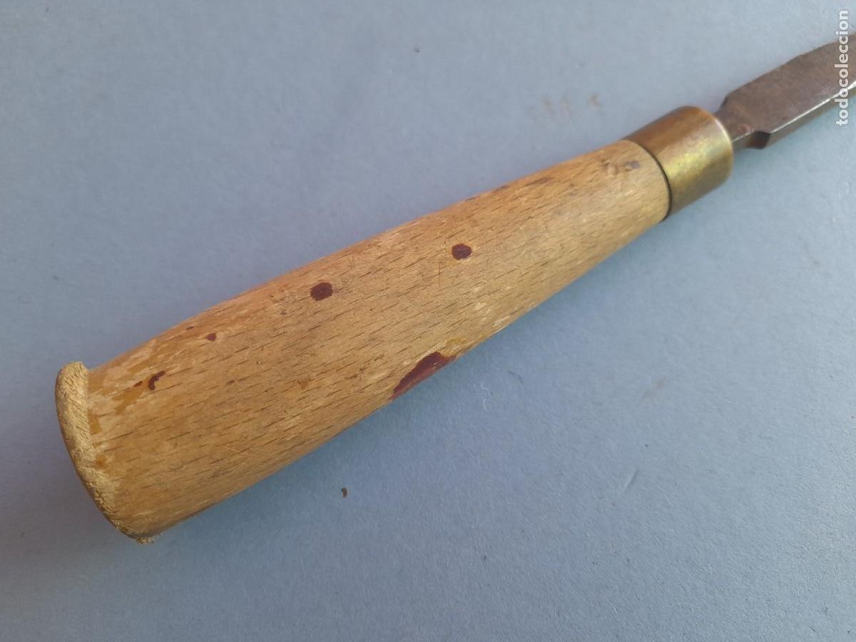 Antig&uuml;edades: formon biselado con corte de 1.2cm aprox, largo 25cm aprox - Foto 3