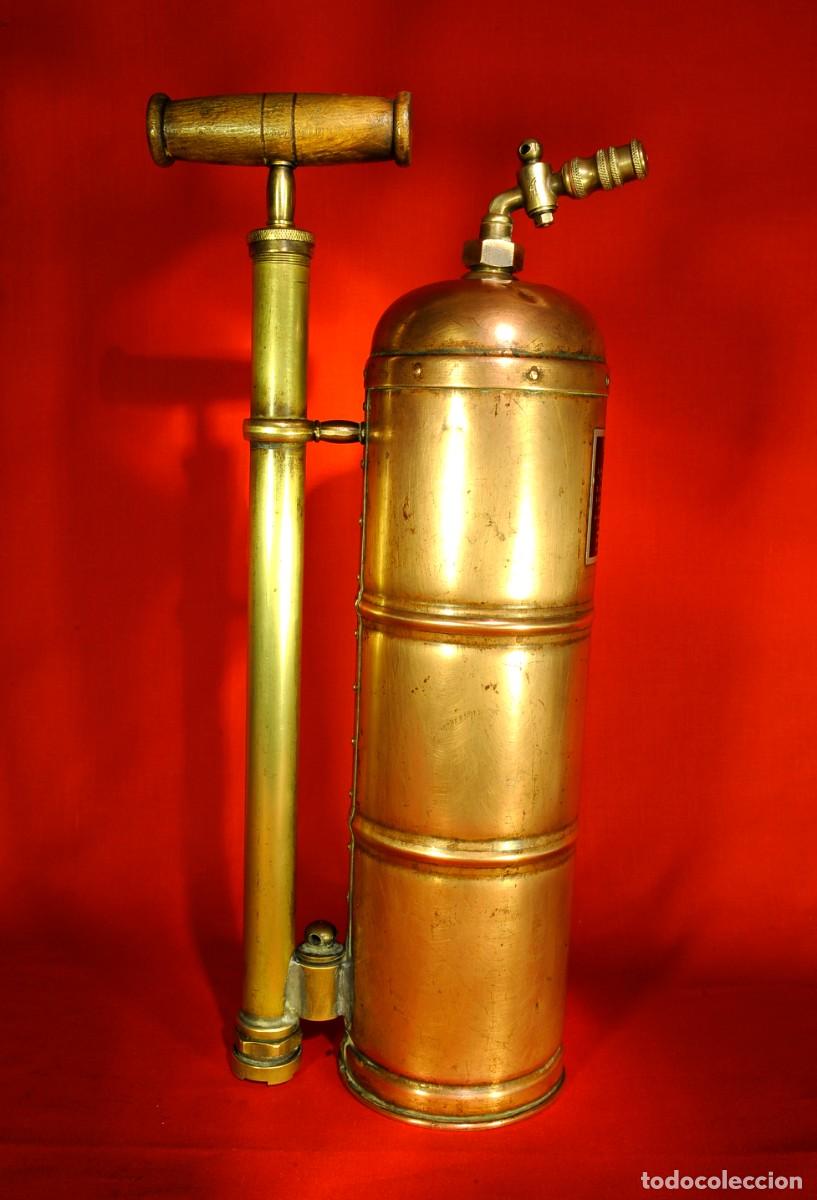 Antig&uuml;edades: Antiguo pulverizador MURATORI franc&eacute;s, con mango de madera - Foto 3