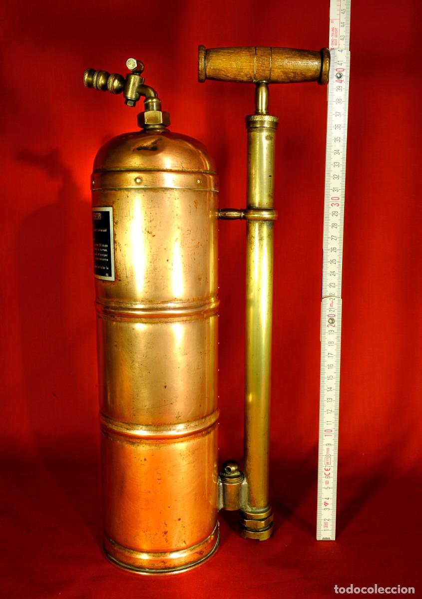 Antig&uuml;edades: Antiguo pulverizador MURATORI franc&eacute;s, con mango de madera - Foto 4