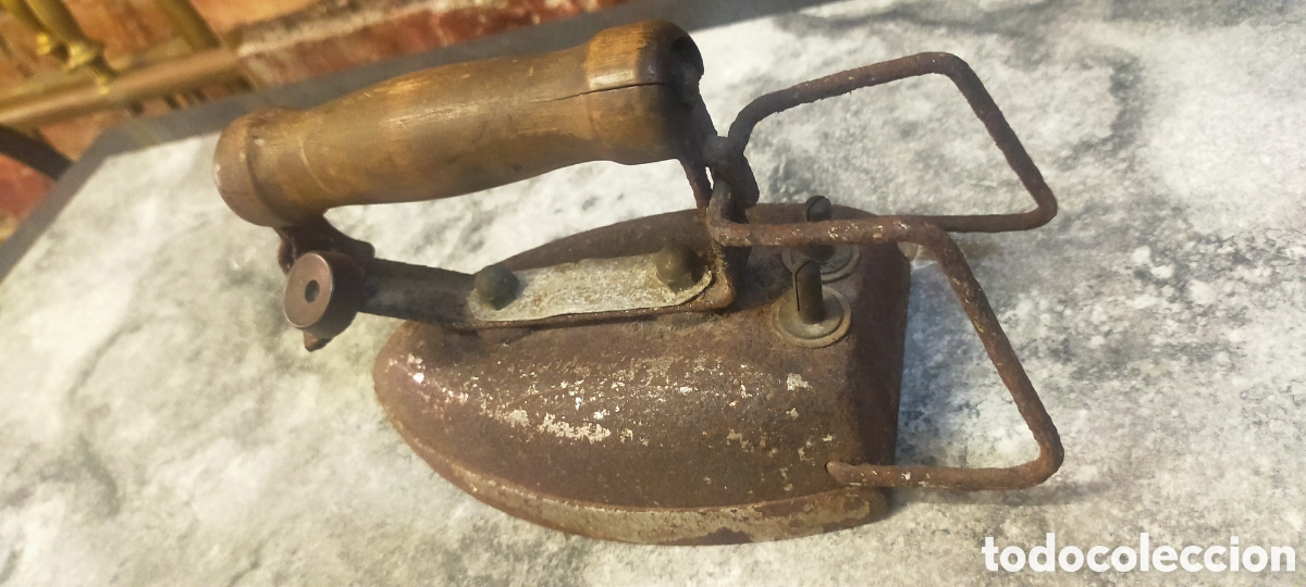 Antig&uuml;edades: Plancha francesa , mango madera - Foto 4