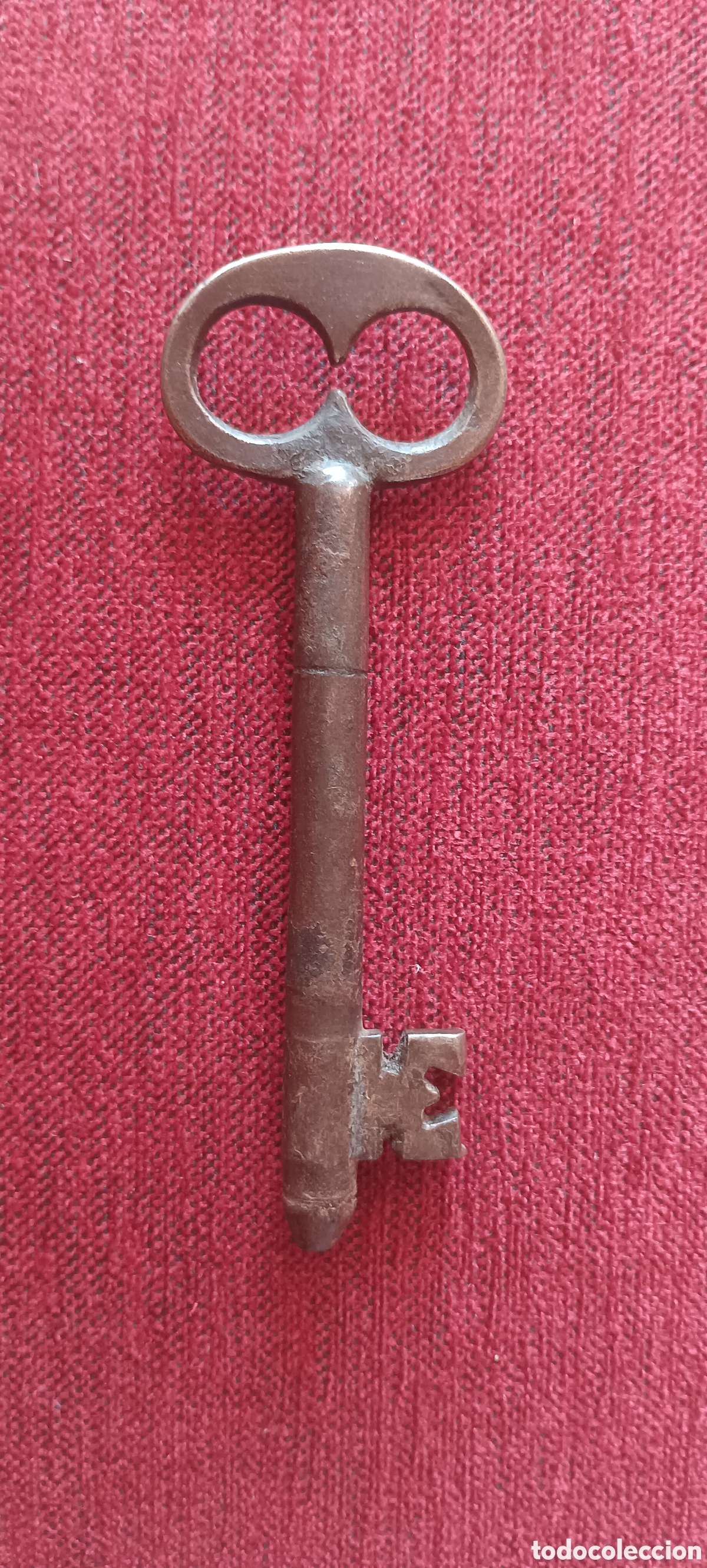Antig&uuml;edades: ANTIGUA LLAVE DE HIERRO FORJADO. - Foto 2