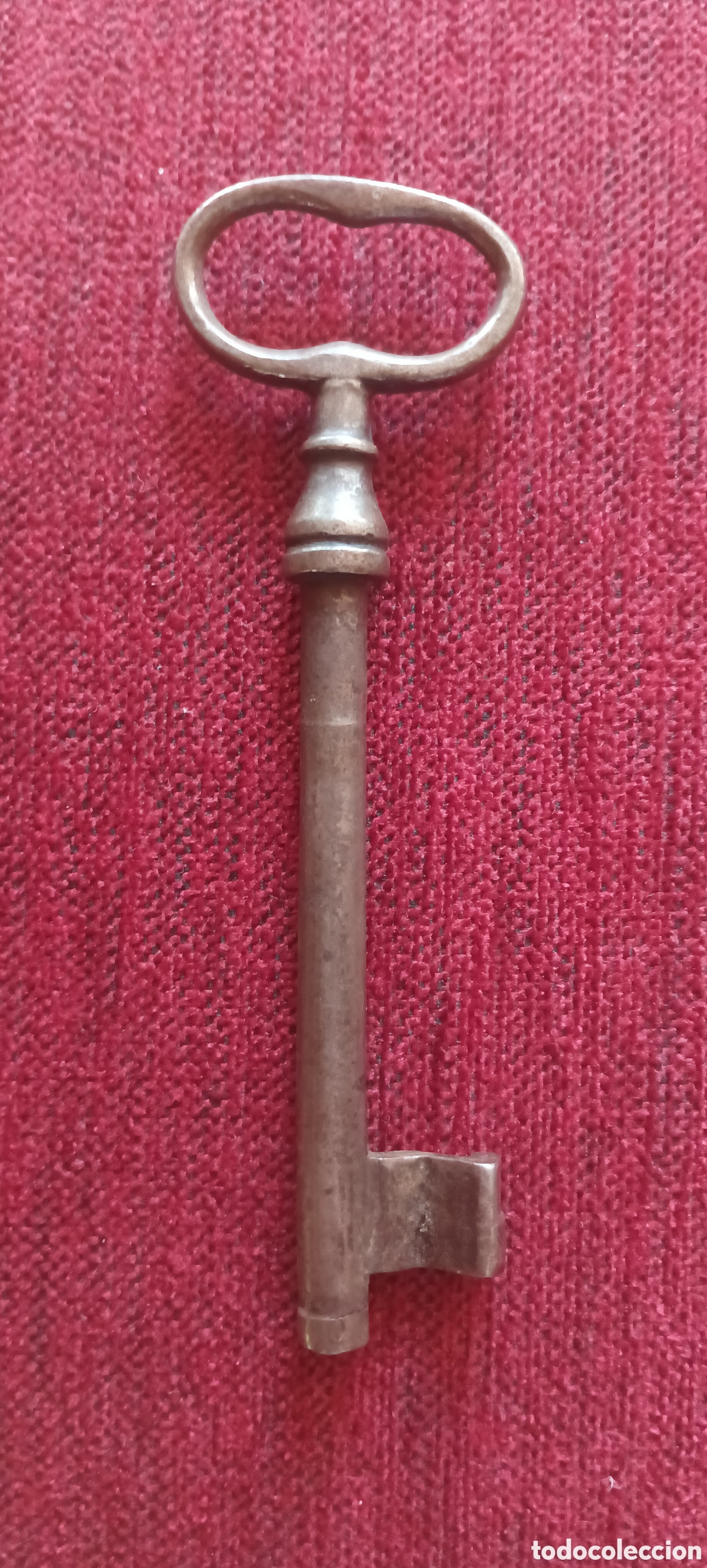 Antig&uuml;edades: Antigua llave de hierro forjado - Foto 2