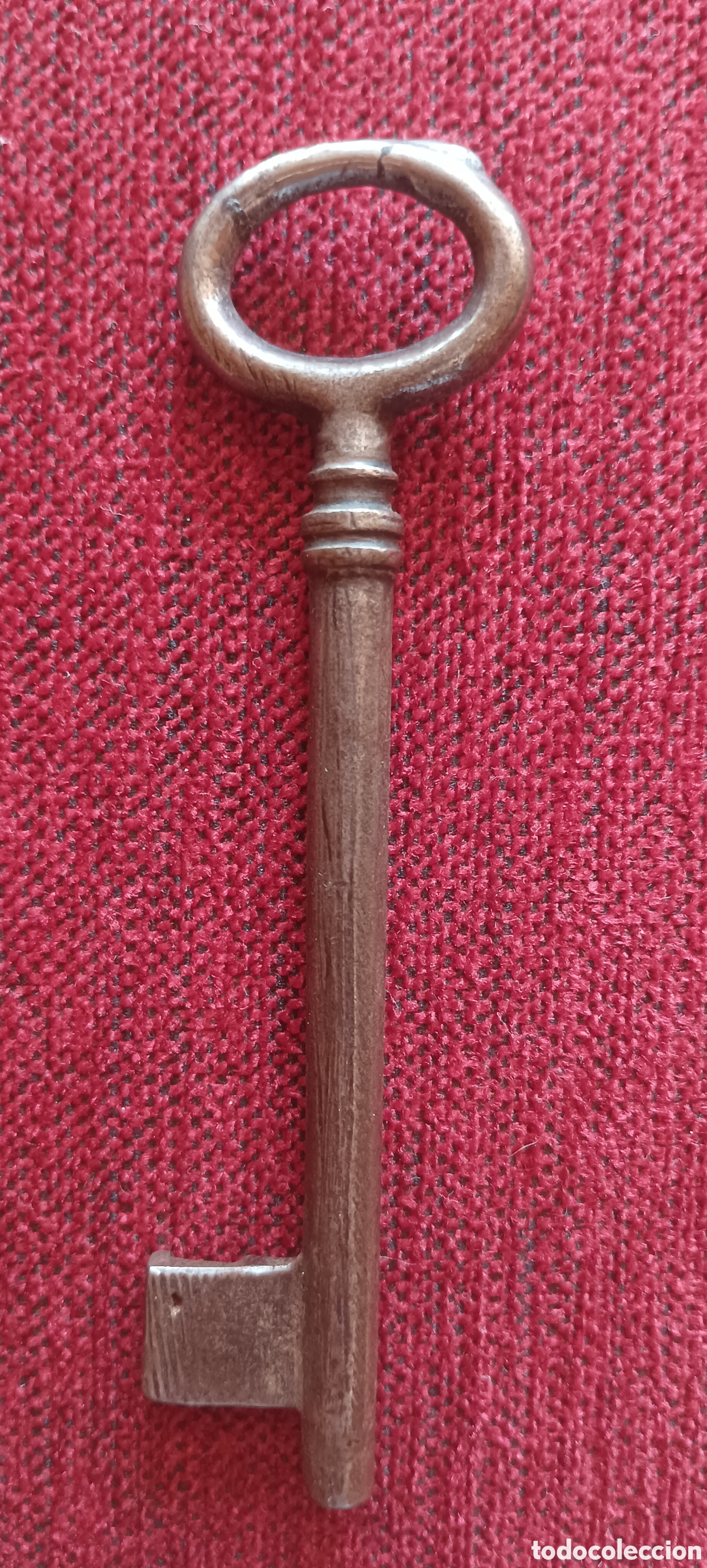 Antig&uuml;edades: Antigua llave de hierro forjado - Foto 2