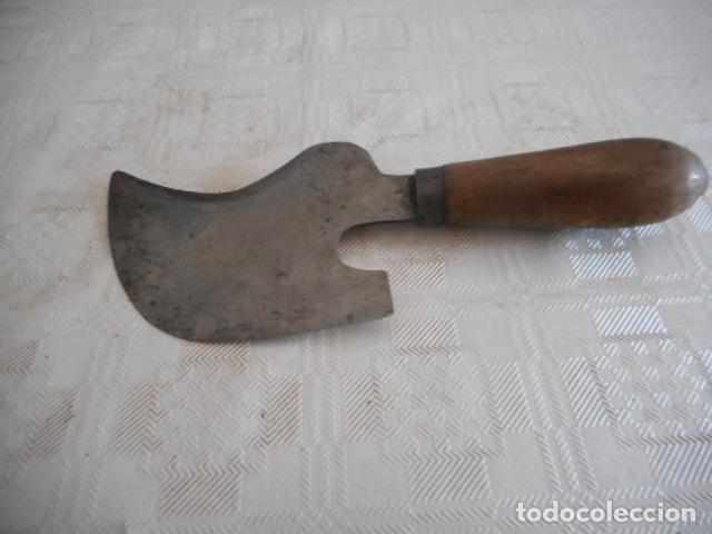 Antig&uuml;edades: antiguo cuchillo guarnicionero - Foto 2