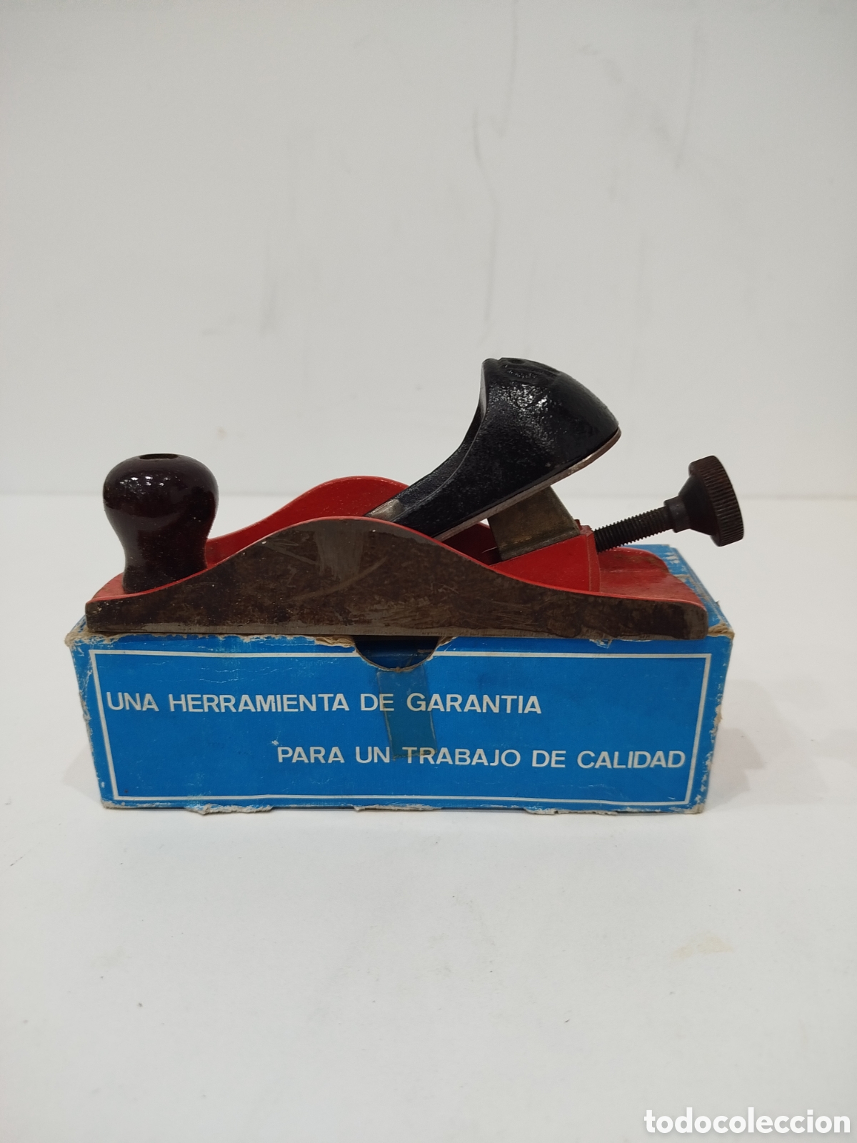 Antig&uuml;edades: ANTIGUO CEPILLO MANUAL DE LA MARCA URKO PARA MADERA - Foto 1