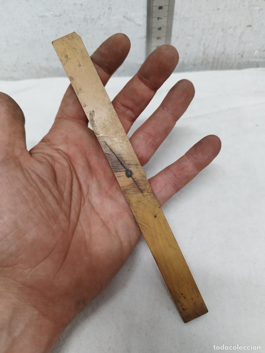 Antig&uuml;edades: Antigua regla de 20 cent&iacute;metros. - Foto 4