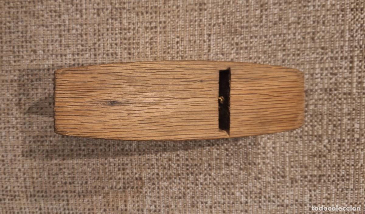Antig&uuml;edades: CEPILLO DE CARPINTERO ANTIGUO EN MADERA Y HIERRO - Foto 3