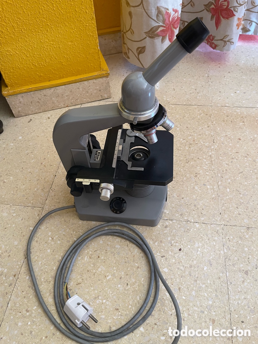 Antig&uuml;edades: MICROSCOPIO NIKON TIPO 102 - Foto 1
