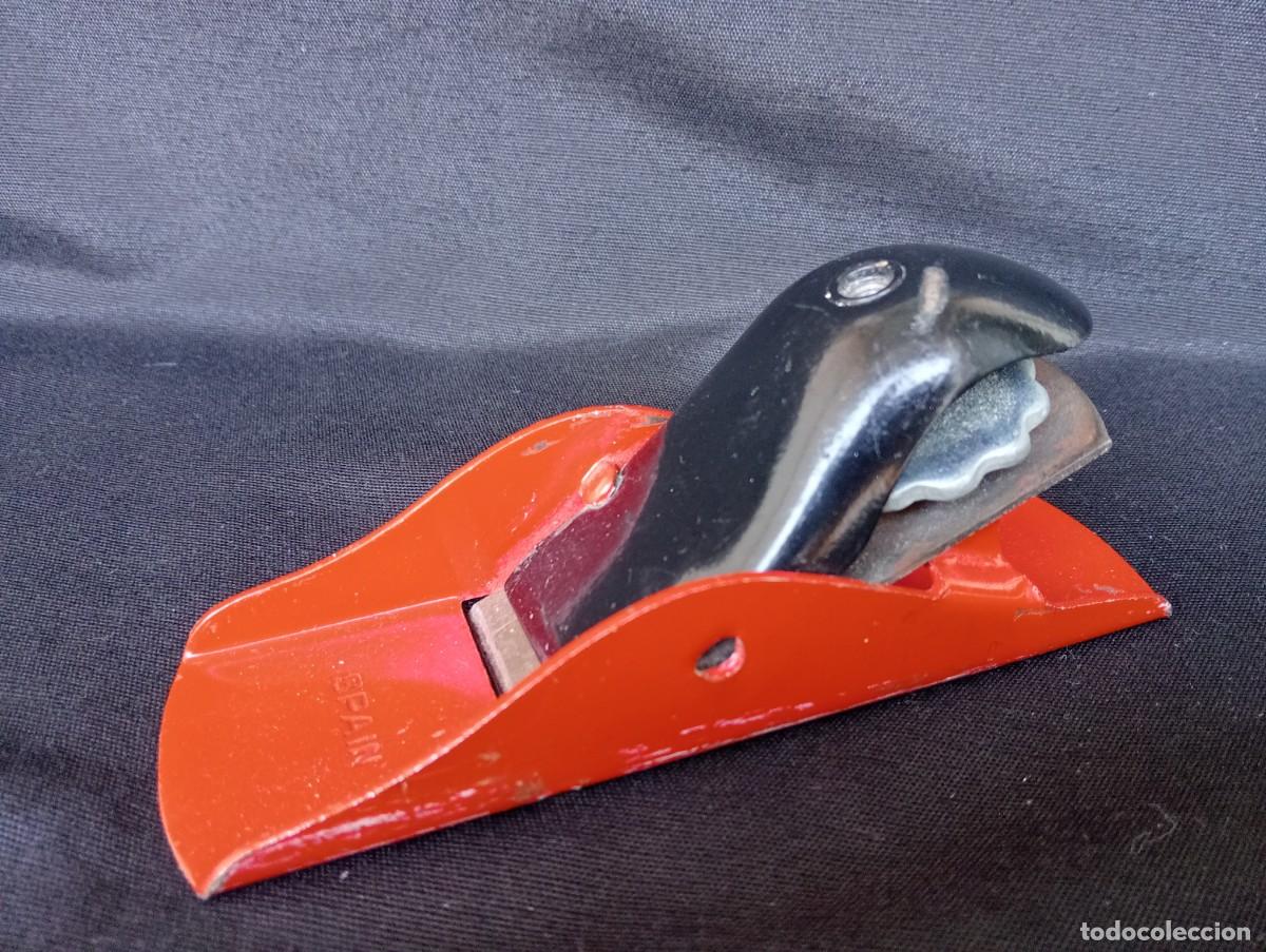 Antig&uuml;edades: PEQUE&Ntilde;O CEPILLO PARA MADERA MET&Aacute;LICO - Foto 1