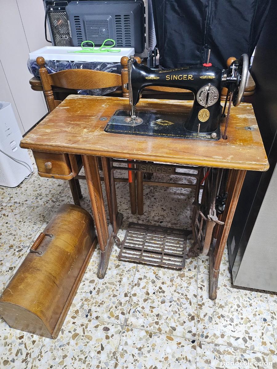 Antig&uuml;edades: M&aacute;quina de coser Singer - Foto 2