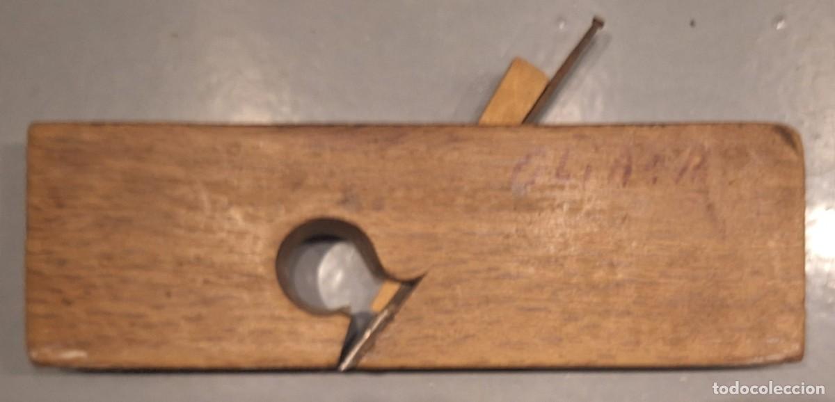Antig&uuml;edades: CEPILLO DE CARPINTERO ANTIGUO EN MADERA Y HIERRO - Foto 2
