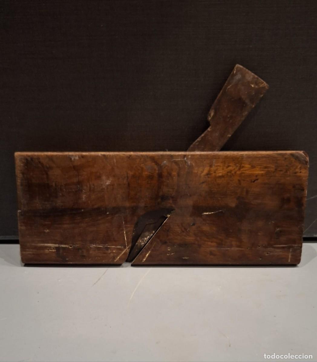 Antig&uuml;edades: CEPILLO DE CARPINTERO ANTIGUO EN MADERA (SIN CUCHILLA DE HIERRO) - Foto 3
