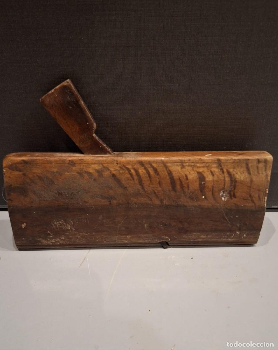 Antig&uuml;edades: CEPILLO DE CARPINTERO ANTIGUO EN MADERA (SIN CUCHILLA DE HIERRO) - Foto 4