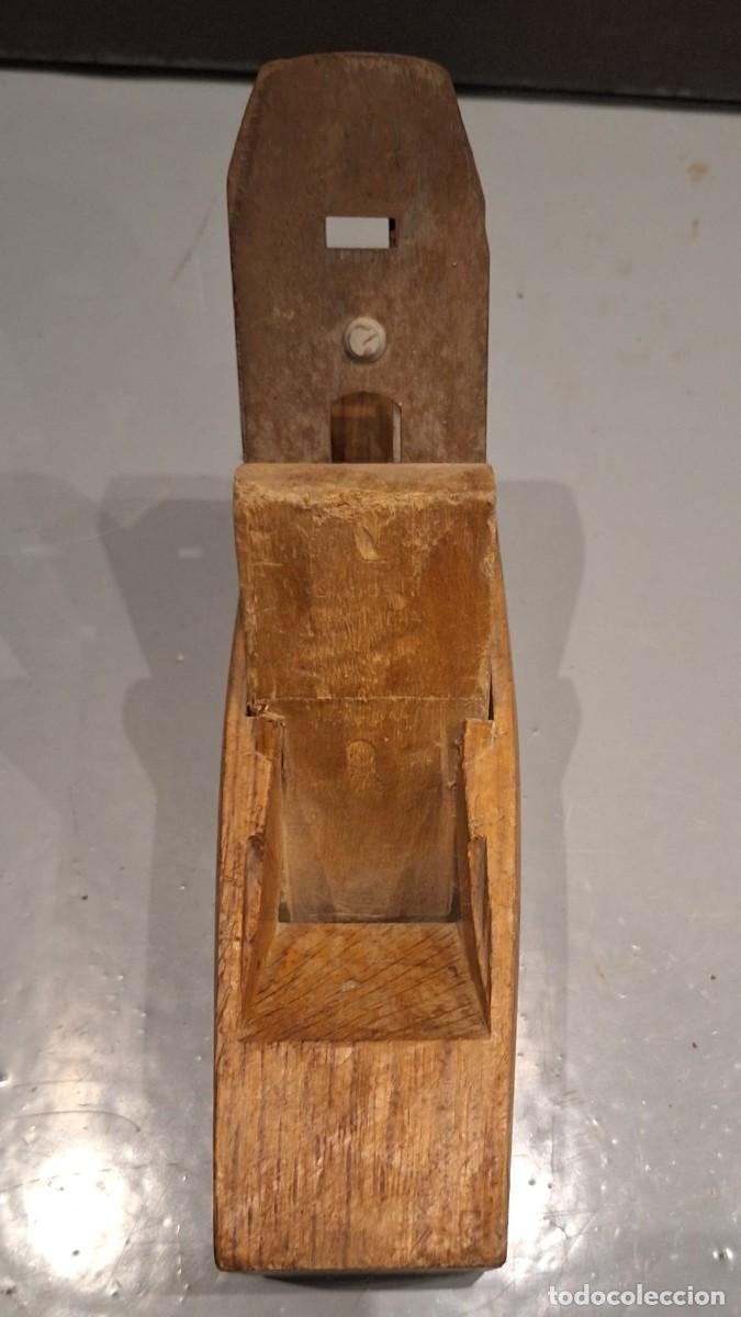 Antig&uuml;edades: CEPILLO DE CARPINTERO ANTIGUO EN MADERA Y HIERRO - Foto 4