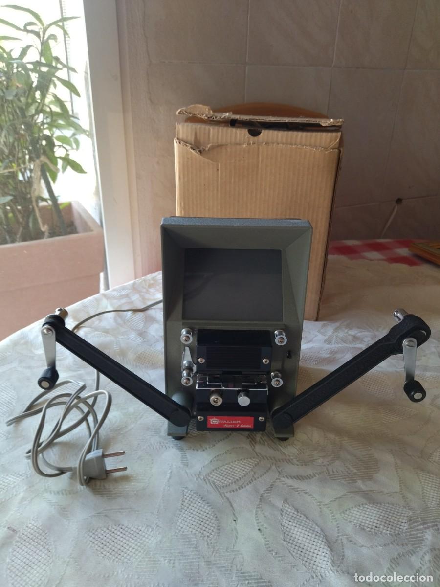 Antig&uuml;edades: Antiguo proyector super8 cavalier. funcionando correcto. - Foto 2