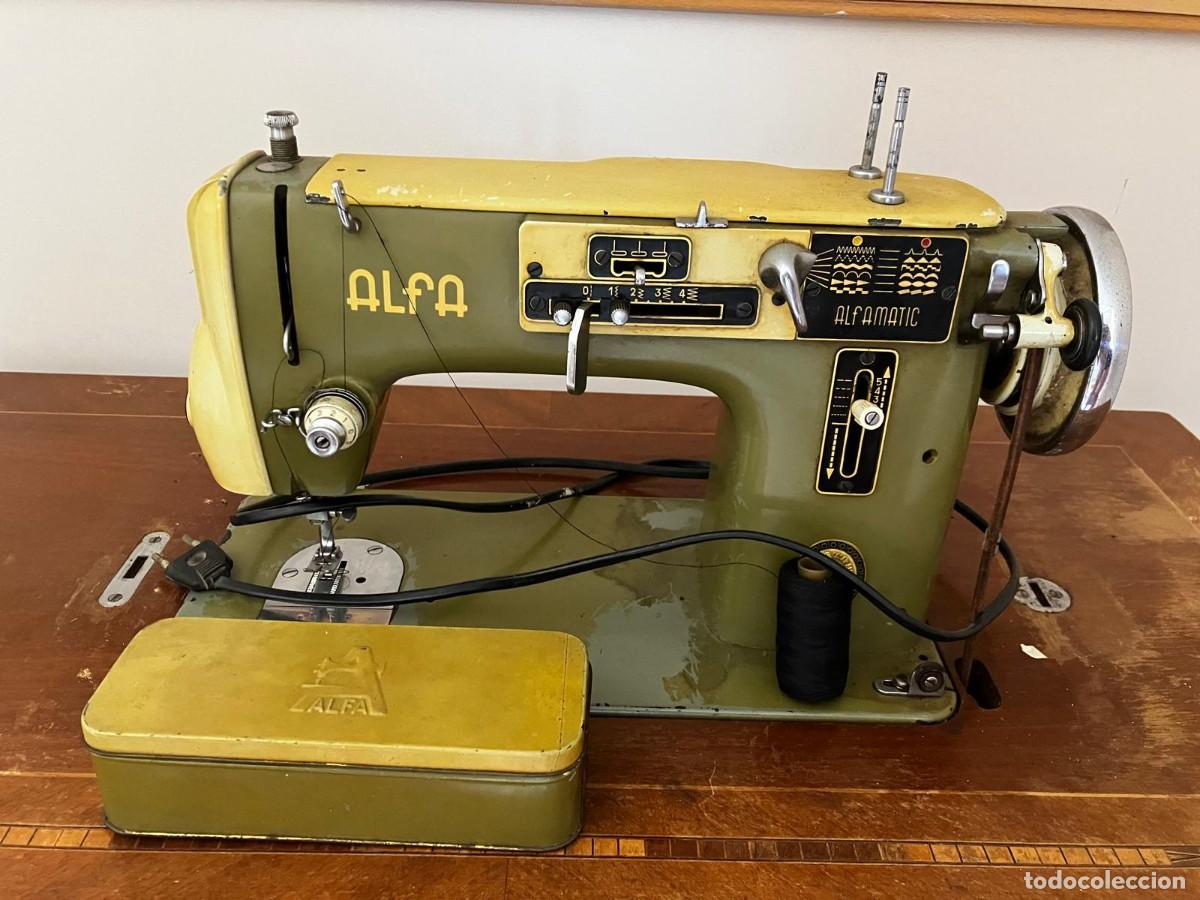 Antig&uuml;edades: M&aacute;quina de coser Alfa ALFAMATIC - Foto 2