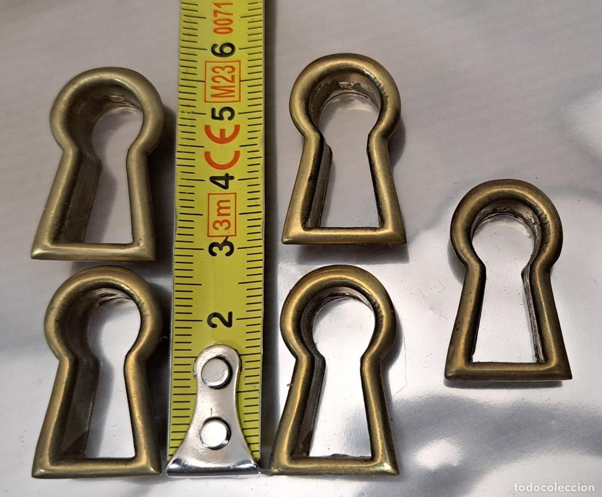 Antig&uuml;edades: 5 boca llaves de bronce para muebles - Foto 4