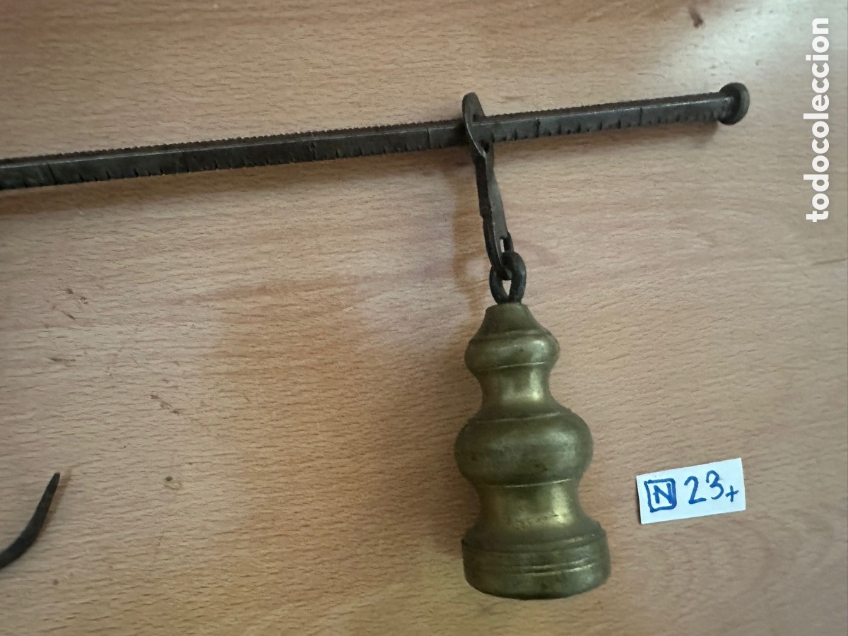 Antig&uuml;edades: Antigua balanza romana - Foto 3