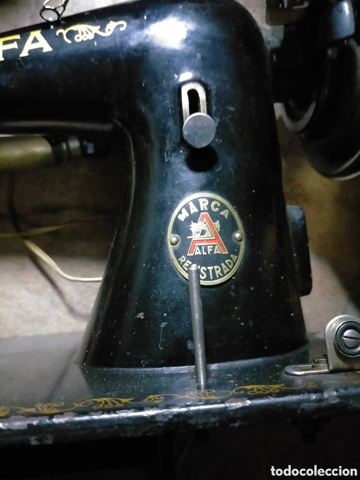 Antig&uuml;edades: M&Aacute;QUINA DE COSER ALFA jj - Foto 3