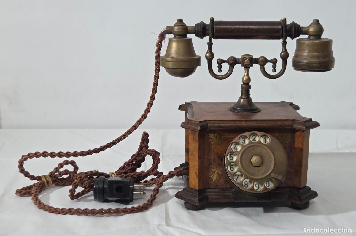 Tel&eacute;fonos: Tel&eacute;fono Telcer de madera, incrustaciones de bronce - Foto 1