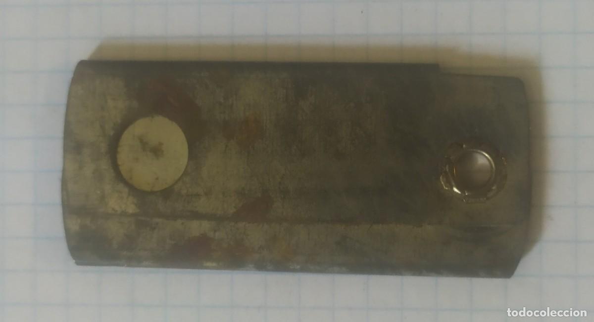 Antig&uuml;edades: Cuchilla de afeitar con funda plegable - Foto 2