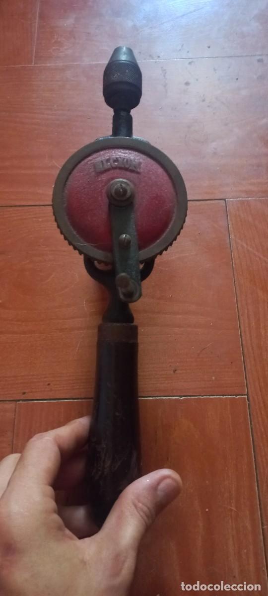 Antig&uuml;edades: Taladro manual antiguo - Foto 2
