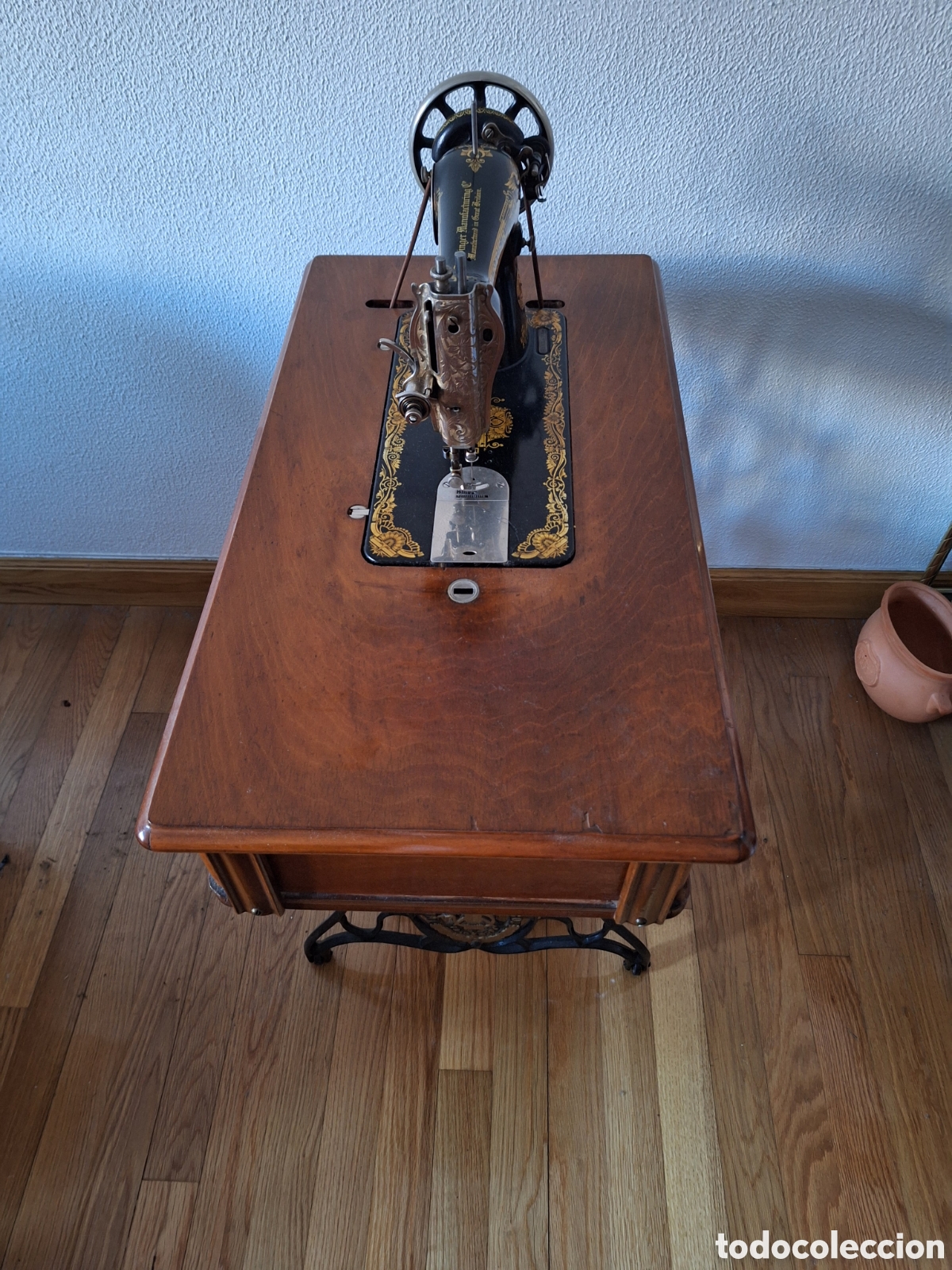 Antig&uuml;edades: Maquina Singer de 1924 - Foto 3