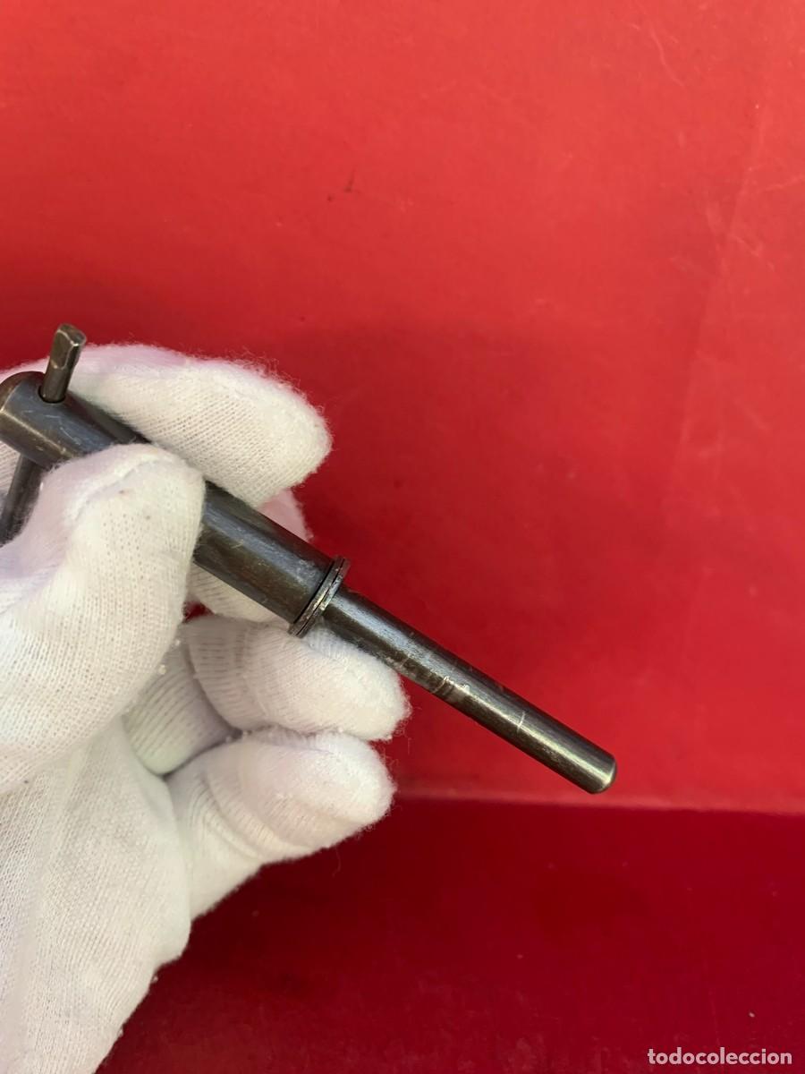 Antig&uuml;edades: DOS LLAVE TORNILLO QUEMADOR SIN IDENTIFICAR FUNCI&Oacute;N - Foto 9