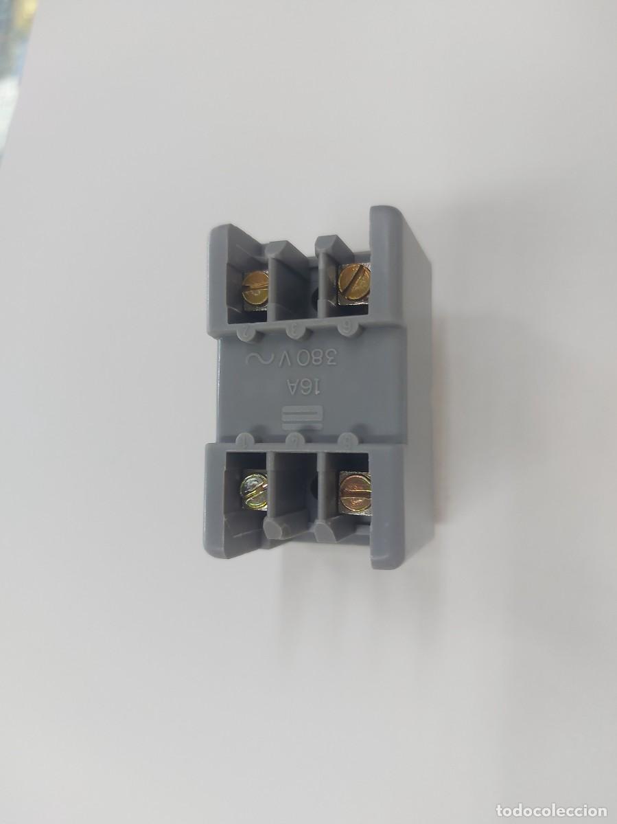 Antig&uuml;edades: ANTIGUO INTERRUPTOR DOBLE METROPOLI BJC - Foto 3